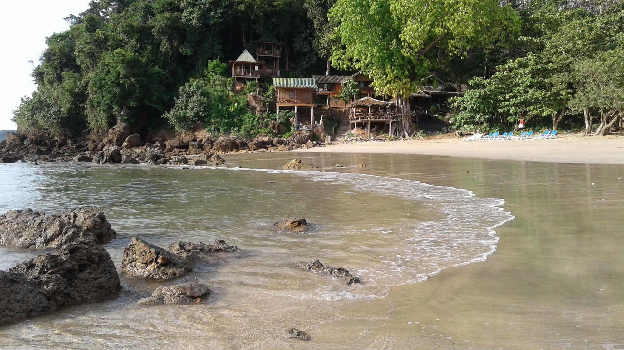 Koh Jum Aosi Beach View Екстер'єр фото