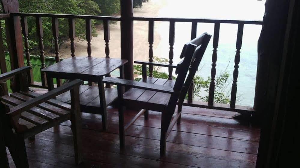 Koh Jum Aosi Beach View Екстер'єр фото