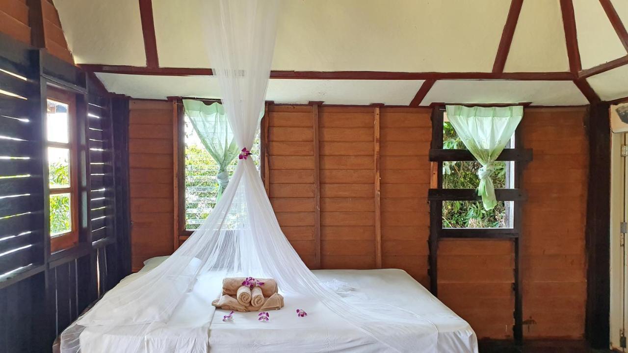 Koh Jum Aosi Beach View Екстер'єр фото