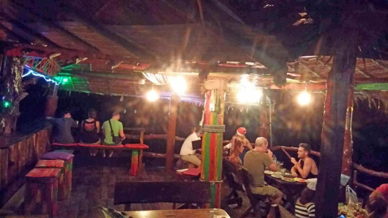 Koh Jum Aosi Beach View Екстер'єр фото